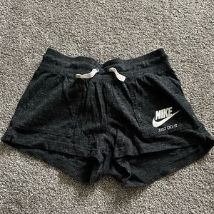 ✔️Nike Cotton Shorts size M